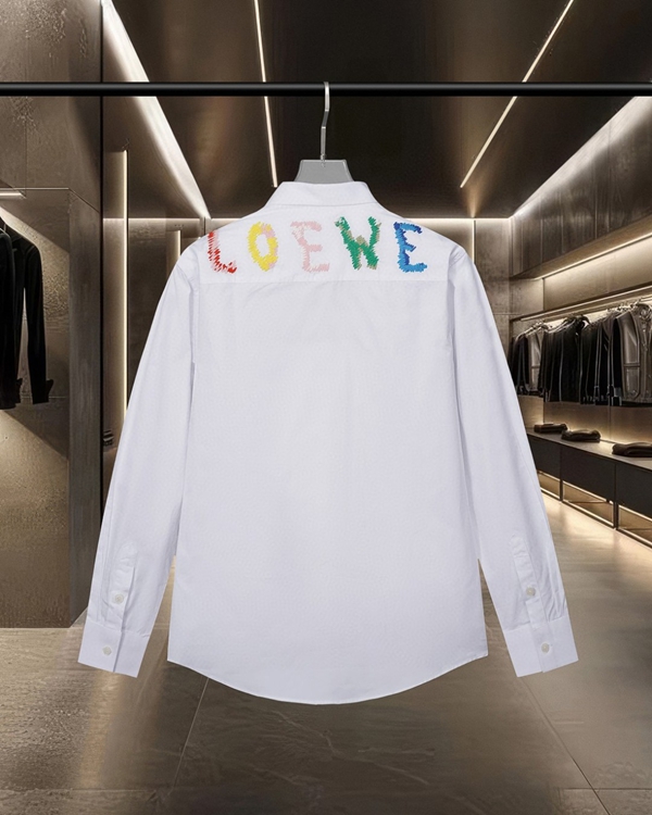 ブランドシャツ背面デザイン